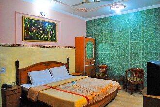 Laxmi Holidays inn, Mcleodganj 3